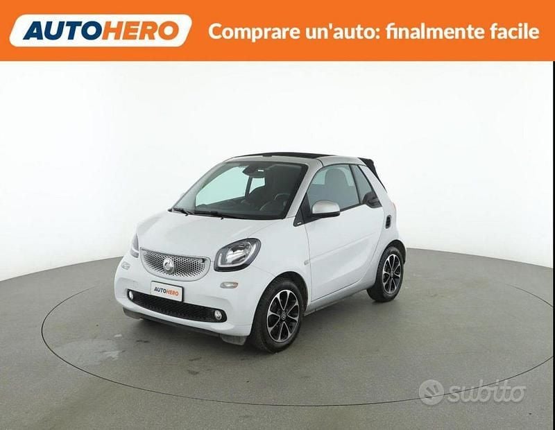 Usata Smart ForTwo Cabrio Passion 2017 Bianco Cabrio