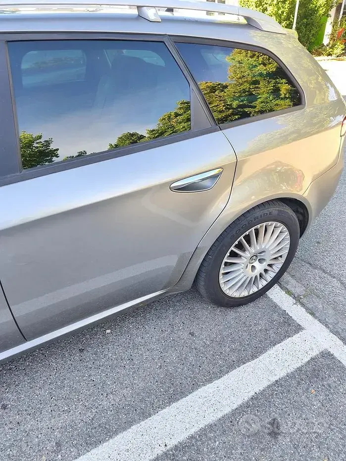 Usata Alfa Romeo 159 150 CV (110 kW) 2008 Station wagon