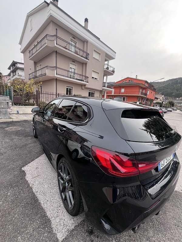 Usata BMW 118 M Sport 150 CV (110 kW) 2021 Utilitaria