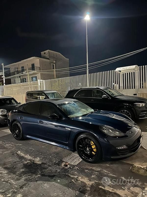 Usata Porsche Panamera 250 CV (183 kW) 2011 Berlina