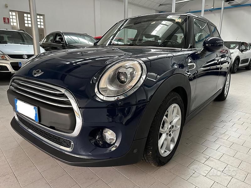 Usata Mini One D Hype 95 CV (69 kW) 2017 Blu Utilitaria