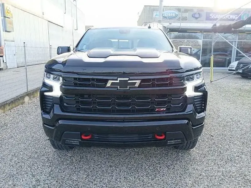 Nuova Chevrolet Silverado 420 CV (308 kW) 2026 Nero SUV