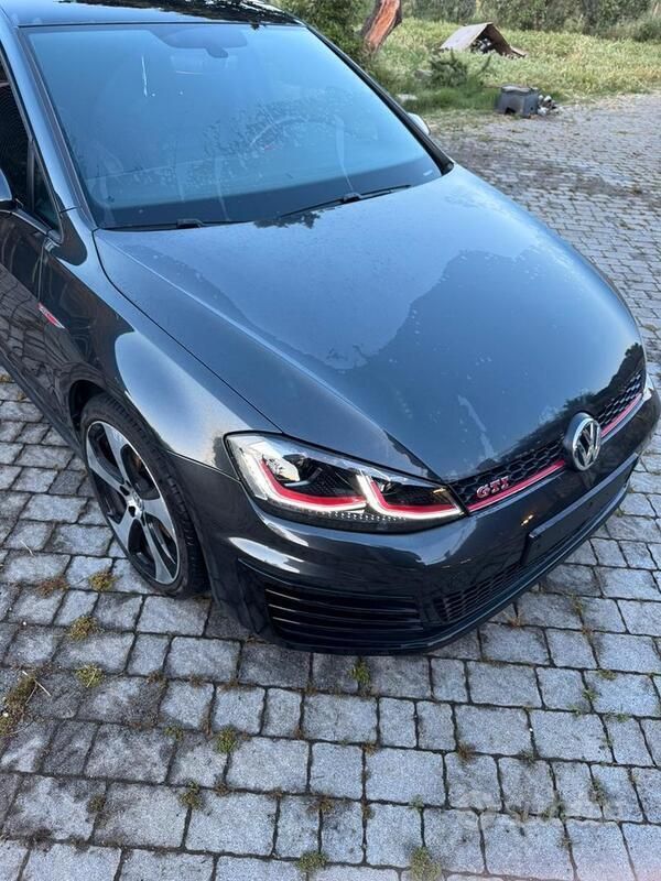 Usata 2016 VW Golf VII GTI Tre volumi | 20.000 € (Ottimo prezzo) - Immagine 1/4