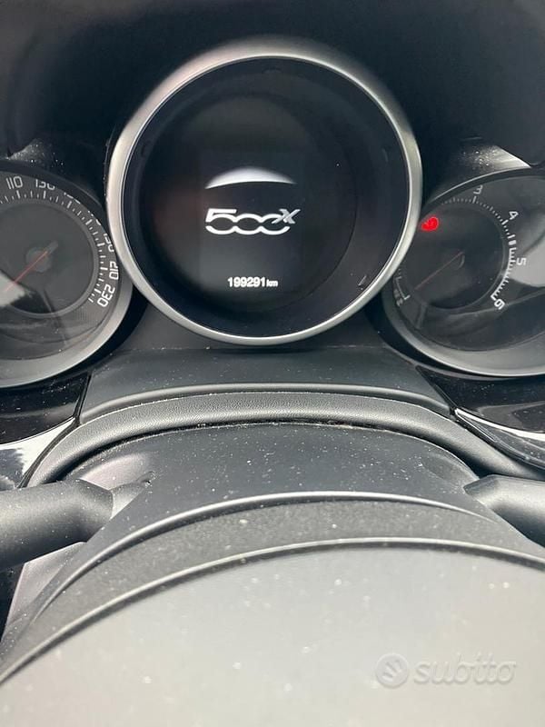 Usata Fiat 500X 95 CV (69 kW) 2017 Nero SUV