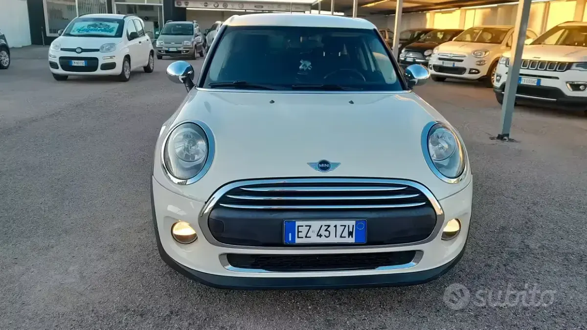 Usata Mini One D 95 CV (69 kW) 2015 Utilitaria