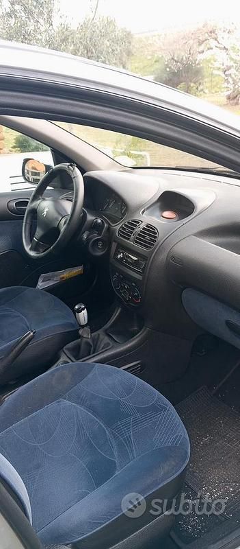 Usata Peugeot 206 2002 Grigio Berlina