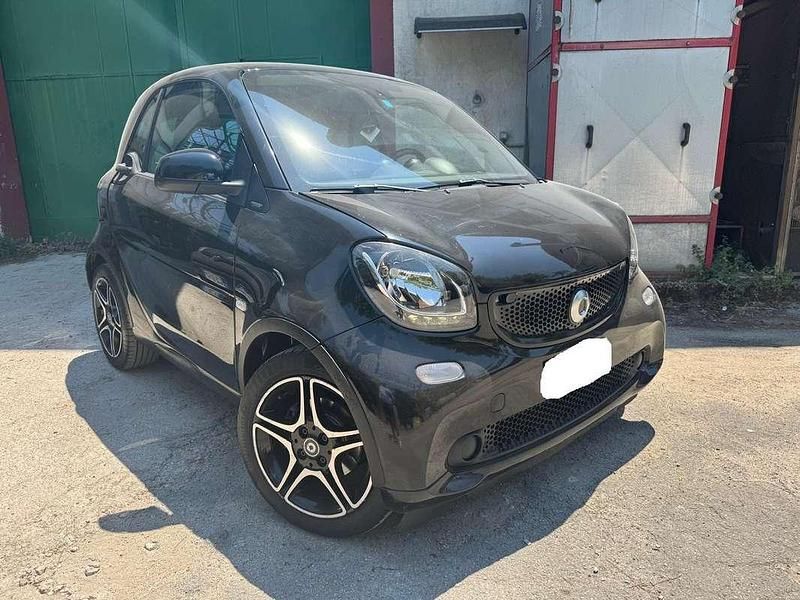 Nero Usata 2016 Smart ForTwo Coupé Passion Coupé | 8500 € (Ottimo prezzo) - Immagine 1/4