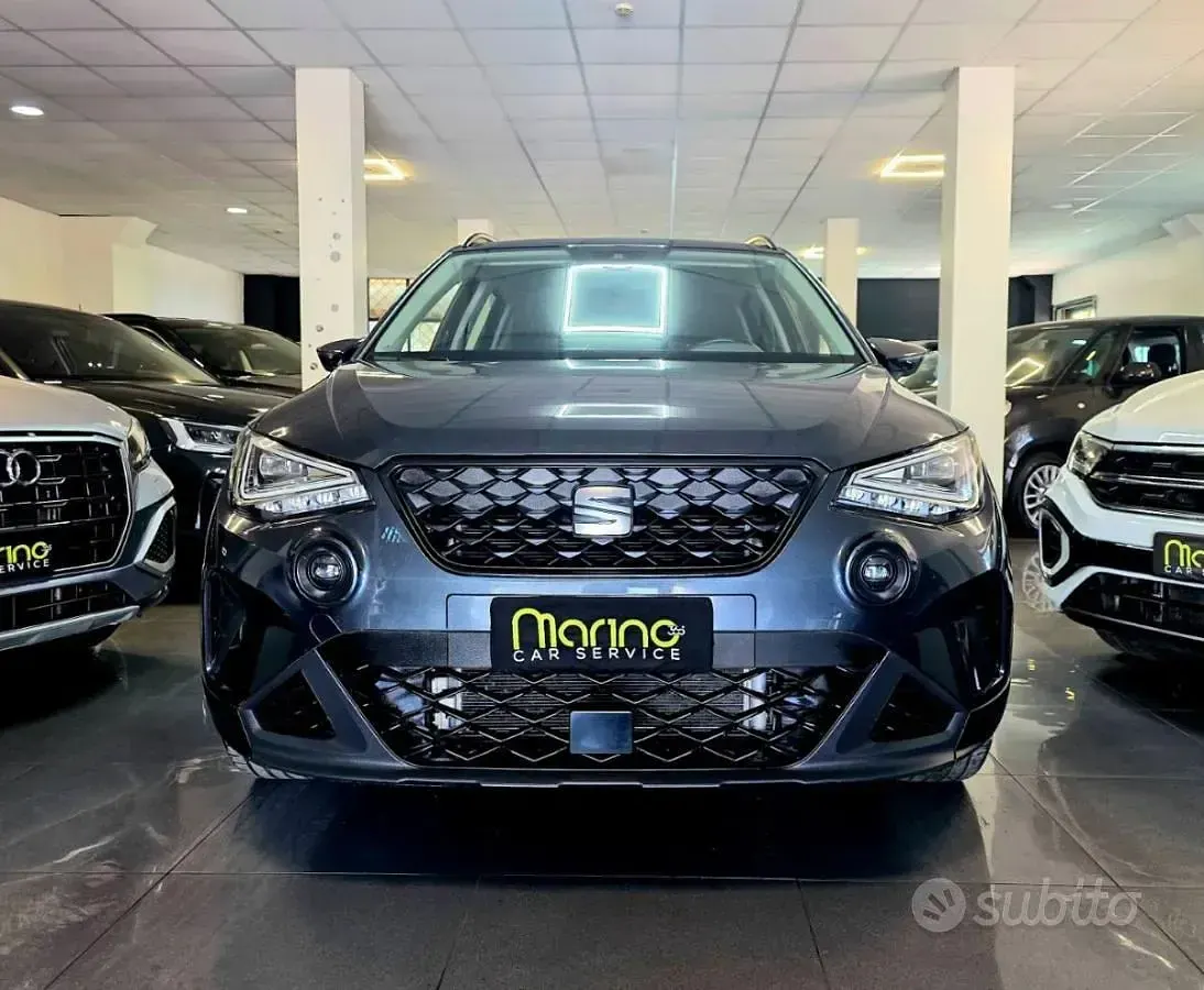Usata Seat Arona Style 95 CV (69 kW) 2025 Grigio SUV