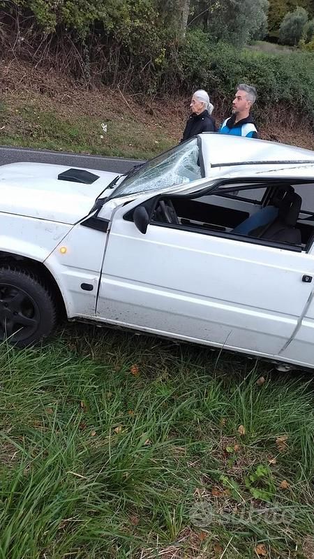 Usata Fiat Panda 54 CV (39 kW) 2001 Bianco Utilitaria