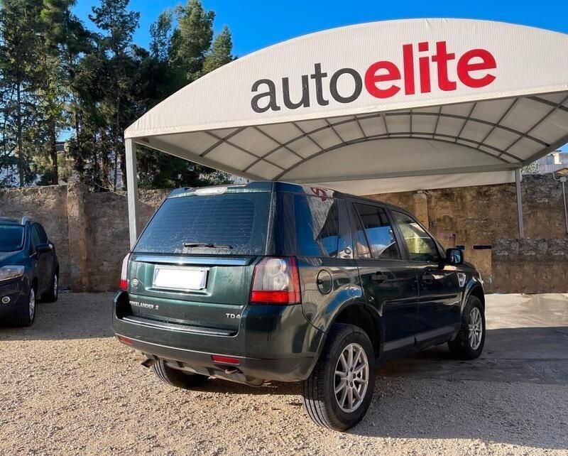 Usata Land Rover Freelander 2 149 CV (109 kW) 2012 Verde SUV