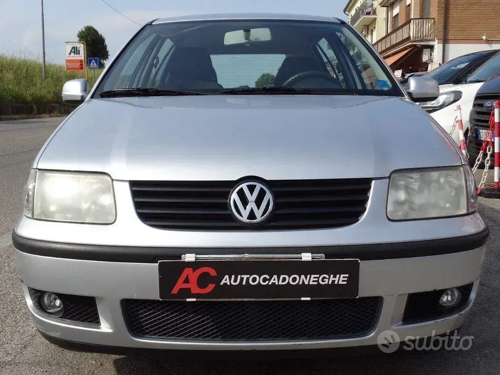 Usata VW Polo 60 CV (44 kW) 2002 Grigio Utilitaria