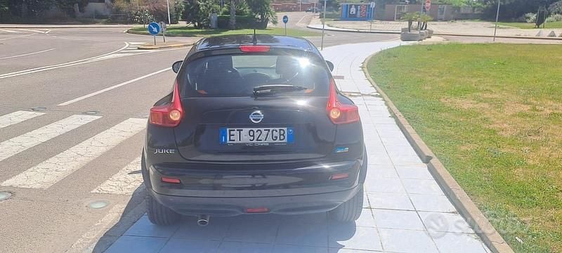 Usata Nissan Juke 110 CV (80 kW) 2013 Marrone SUV