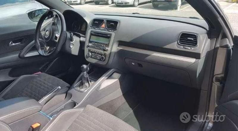 Usata VW Scirocco 160 CV (117 kW) 2011 Grigio Coupé