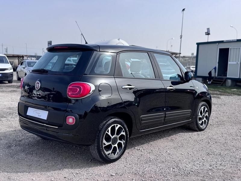 Usata Fiat 500L Lounge 95 CV (69 kW) 2017 Nero Monovolume