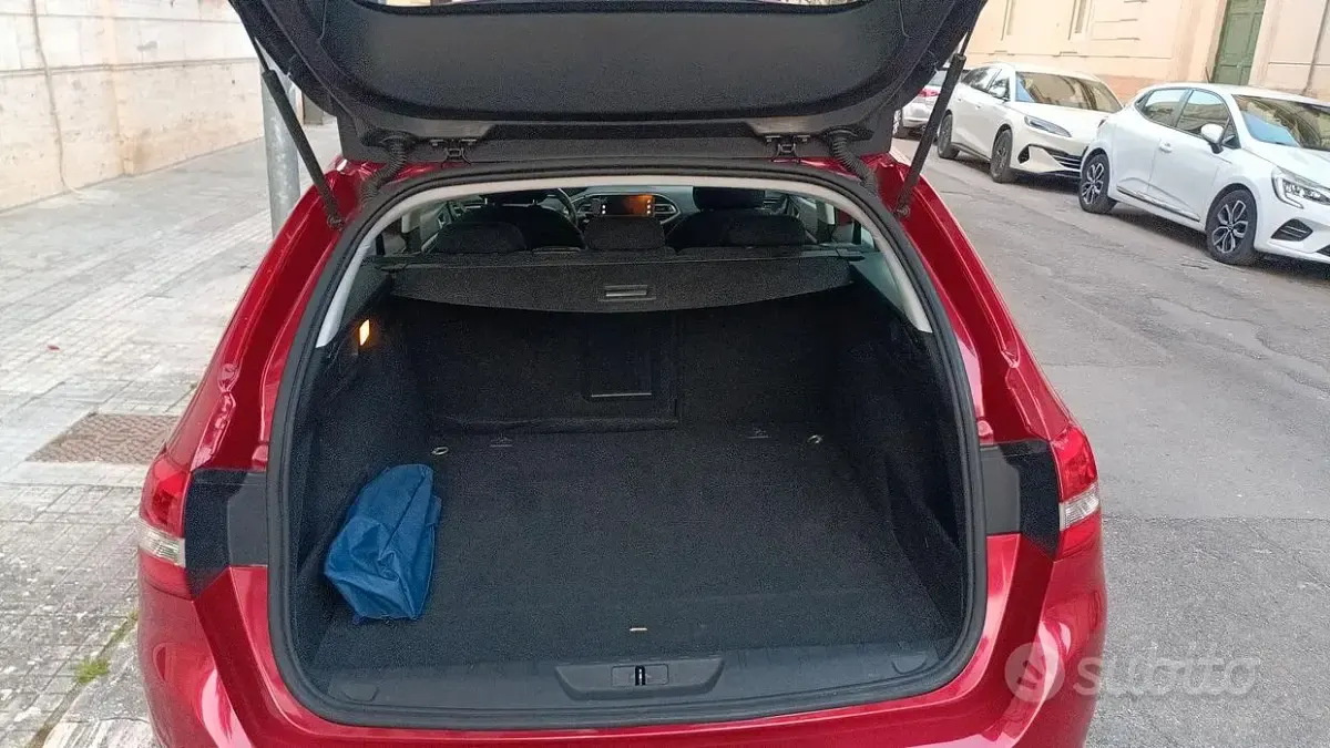 Usata Peugeot 308 2018 Rosso Station wagon