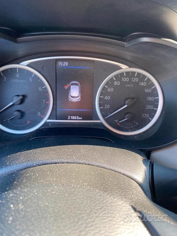 Usata Nissan Micra 2021 Nero Utilitaria