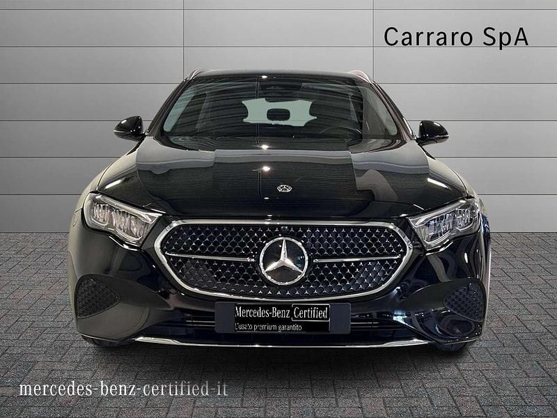 Usata Mercedes E200 Advanced 163 CV (119 kW) 2025 Nero Station wagon