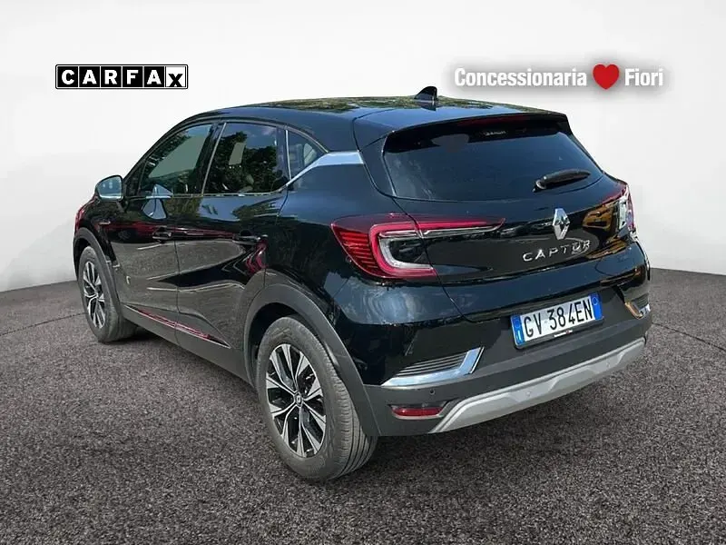 Usata Renault Captur Techno 143 CV (105 kW) 2024 Nero SUV