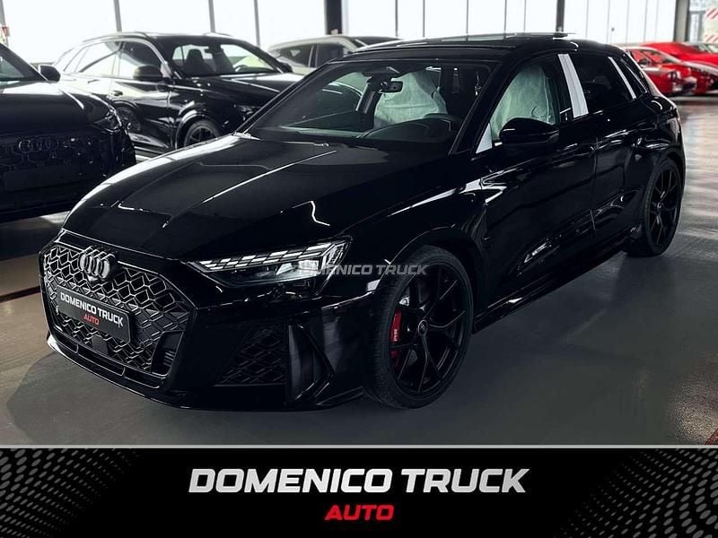 Nuova Audi RS3 Sportback Ambiente 400 CV (294 kW) 2025 Nero Utilitaria