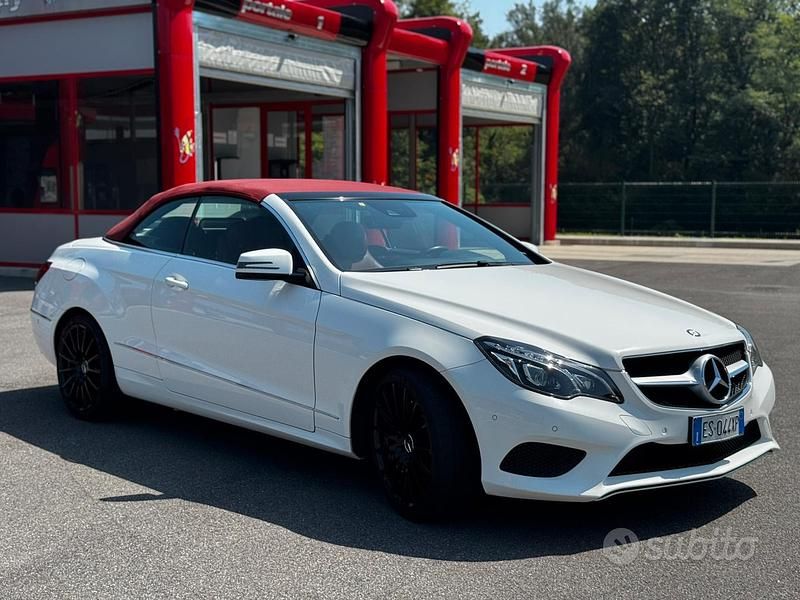 Usata Mercedes E220 Premium 170 CV (125 kW) 2013 Bianco Cabrio