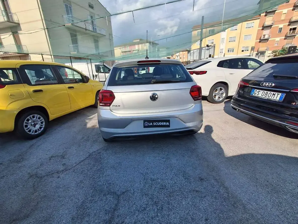 Usata VW Polo Comfortline 95 CV (69 kW) 2020 Argento Utilitaria