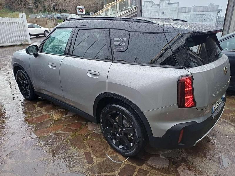 Usata Mini Cooper Countryman Favoured 170 CV (125 kW) 2024 Grigio SUV