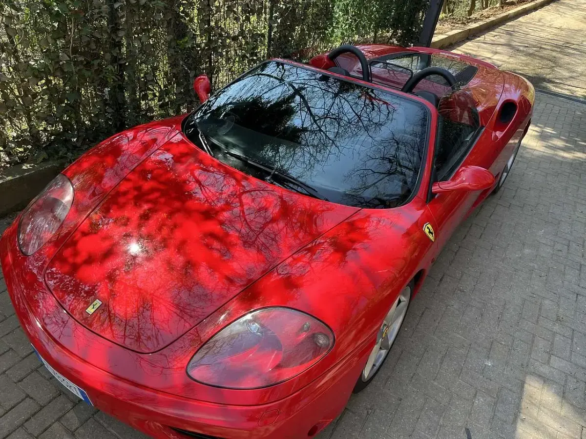 Usata Ferrari 360 400 CV (294 kW) 2002 Rosso Cabrio