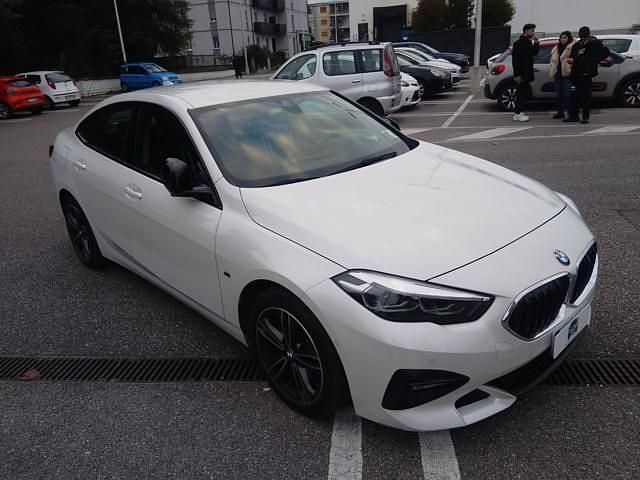 Usata BMW 218 Sport Line 140 CV (102 kW) 2020 Bianco Coupé