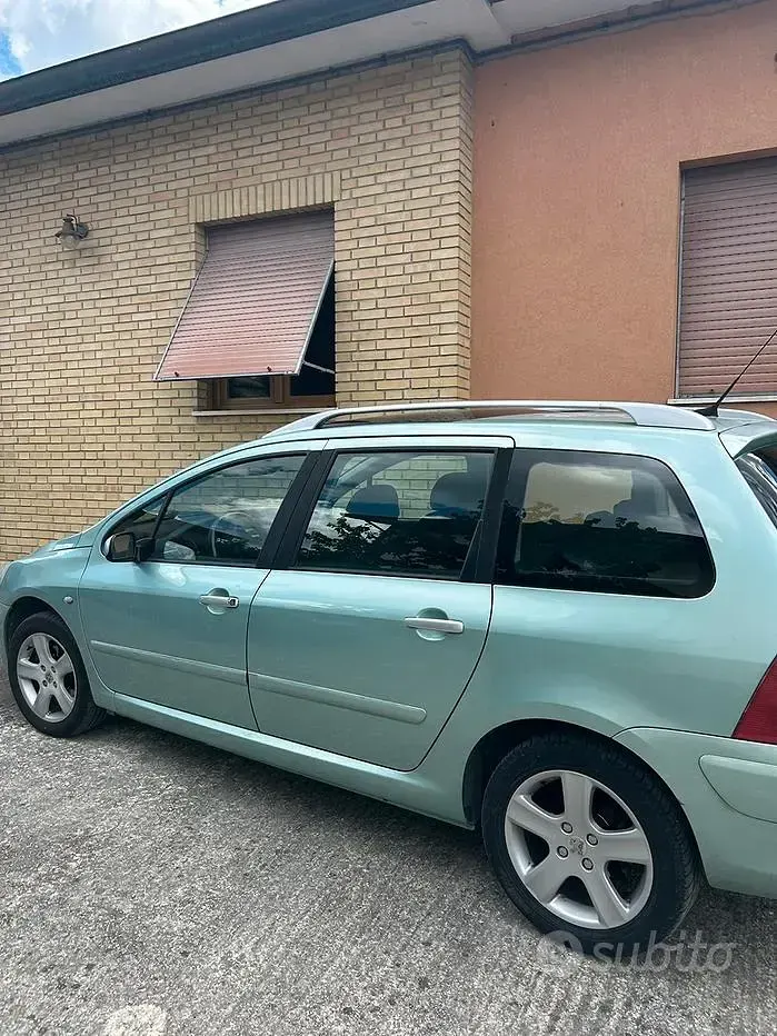 Usata Peugeot 307 136 CV (100 kW) 2003 Verde Station wagon