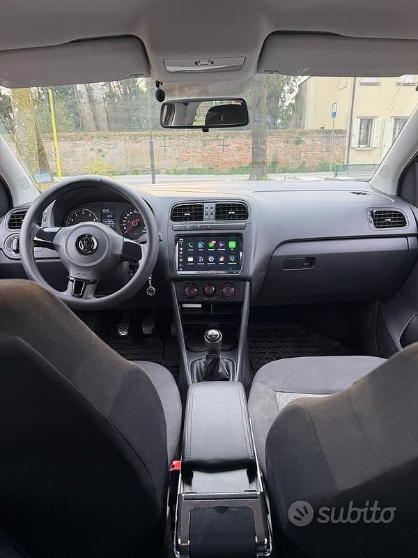 Usata VW Polo Trendline 64 CV (47 kW) 2014 Nero Berlina