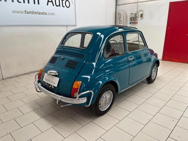 Usata Fiat 500 18 CV (13 kW) 1969 Blu Utilitaria
