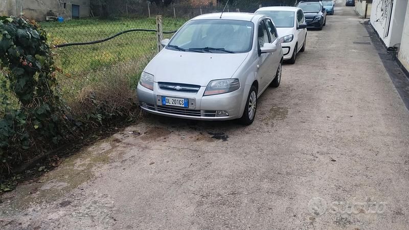 Grigio Usata 2007 Chevrolet Kalos Due volumi | 1700 € - Immagine 1/4