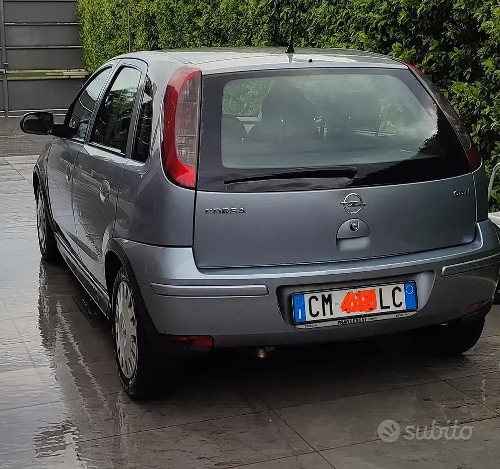 Usata Opel Corsa 2004 Grigio Utilitaria