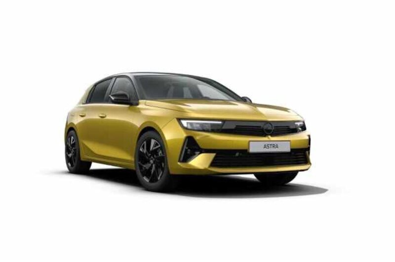 Usato 2024 Opel Astra 1.2 Benzin 131 CV (27.200 €)