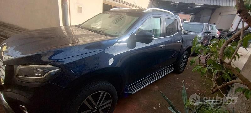 Usata Mercedes X250 190 CV (139 kW) 2020 Blu Pick-up