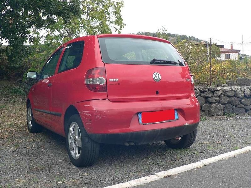 Usata VW Fox Sport 69 CV (50 kW) 2008 Rosso Utilitaria
