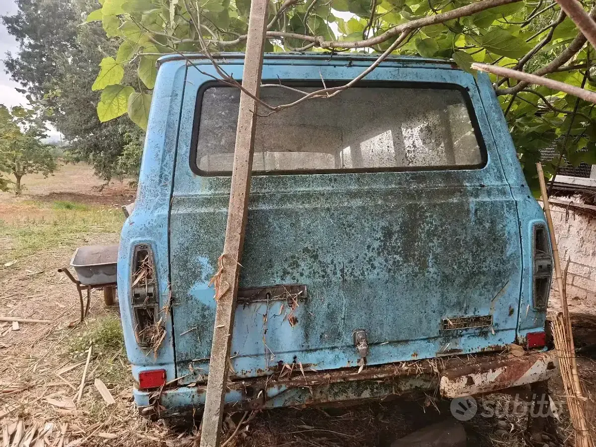 Usata Ford Transit 1970 Bluazzurro Furgone