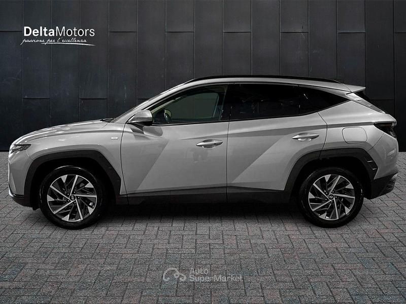 Usata Hyundai Tucson 136 CV (100 kW) 2022 Argento SUV