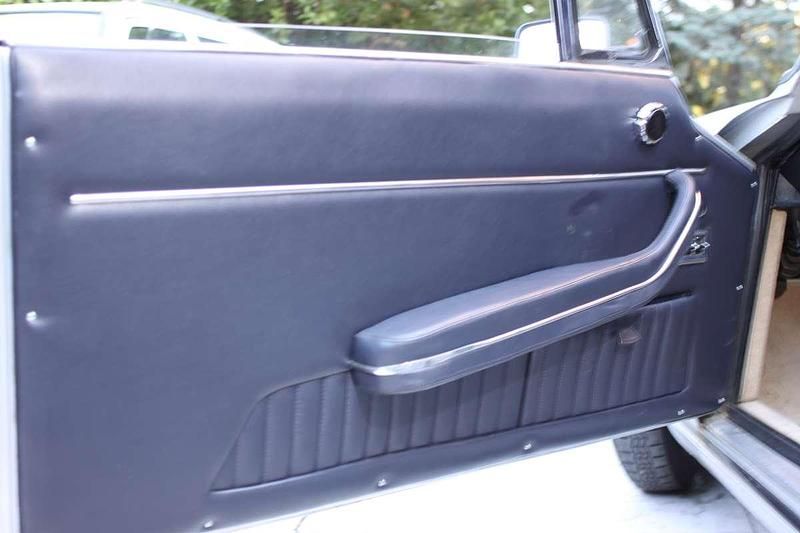 Begagnad Alfa Romeo 2600 Sprint 145 HK (106 kW) 1965 Silver Sportkupé