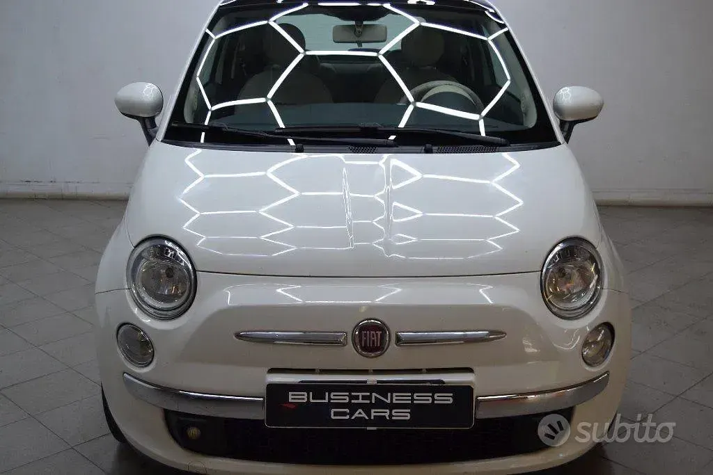 Usata Fiat 500 Lounge 69 CV (50 kW) 2014 Bianco Utilitaria