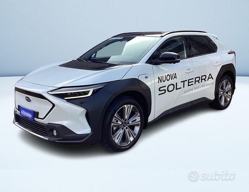 Bianco perlato Usata 2022 Subaru Solterra SUV | 36.600 € - Immagine 1/4