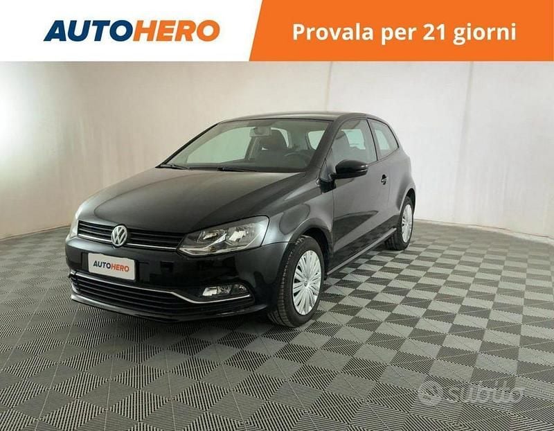 Nero Usata 2015 VW Polo Comfortline Utilitaria | 9299 € (Buon prezzo) - Immagine 1/2