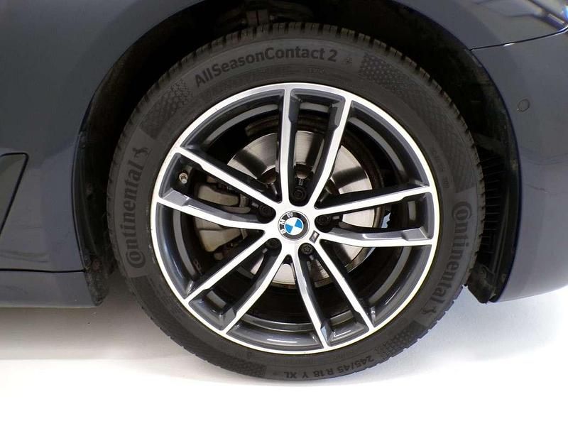 Usata BMW 520 M Sport 190 CV (139 kW) 2020 Nero metallizzato Station wagon
