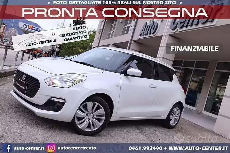 Usata Suzuki Swift 90 CV (66 kW) 2020 Bianco Utilitaria