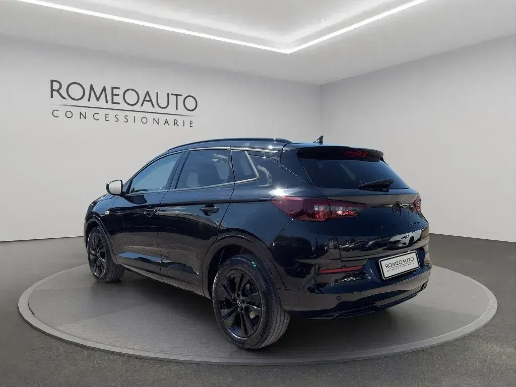 Usata Opel Grandland X Business Elegance 131 CV (96 kW) 2023 Nero SUV