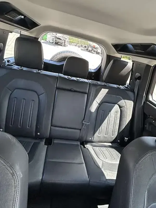 Usata Land Rover Defender SE 241 CV (177 kW) 2020 Nero SUV