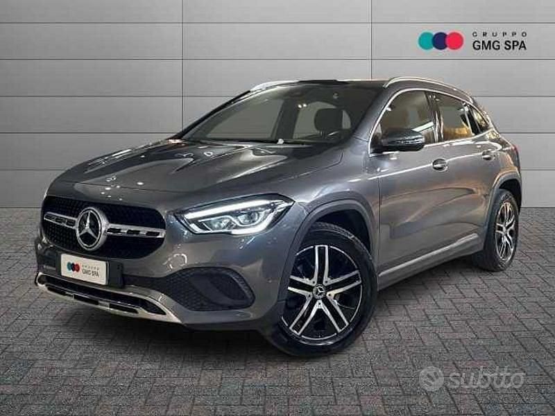 Usata Mercedes GLA200 150 CV (110 kW) 2021 Grigio SUV