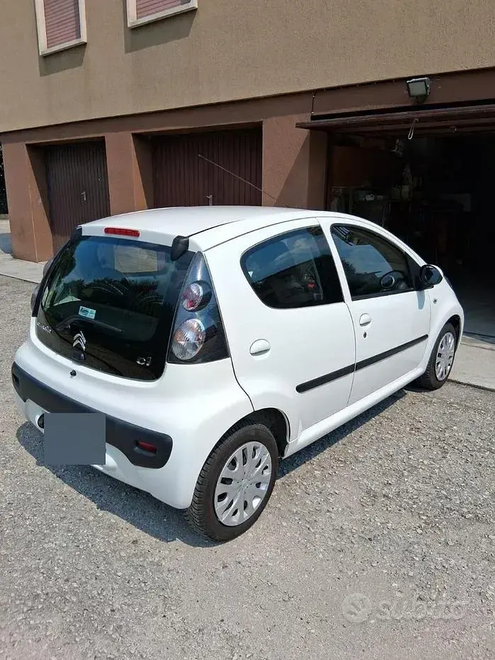 Usata Citroën C1 68 CV (50 kW) 2013 Bianco Utilitaria
