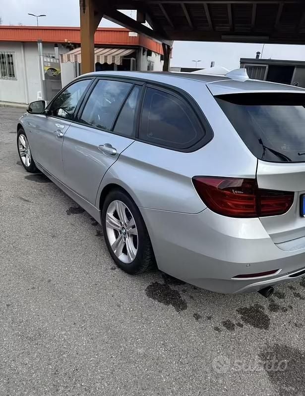 Usata BMW 316 116 CV (85 kW) 2014 Grigio Station wagon