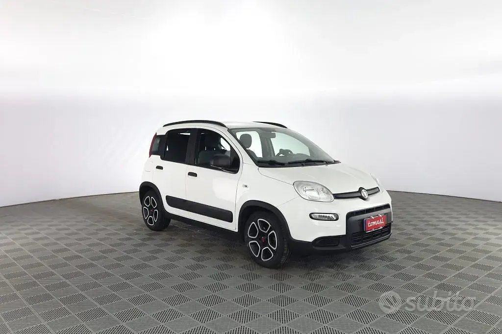 Usata Fiat Panda City Life 69 CV (50 kW) 2021 Bianco gelato Utilitaria